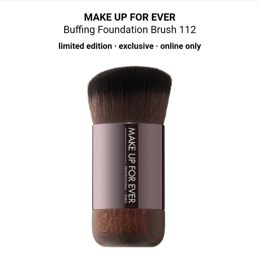 MAKE UP FOR EVER Buffing Foundation Brush 112